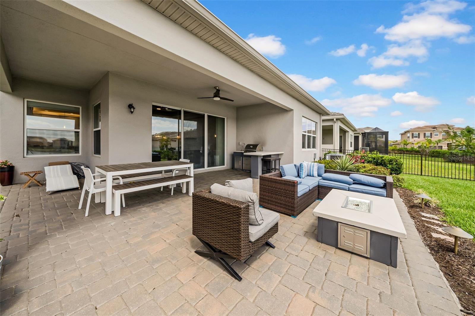 3096 GREAT BANYAN WAY