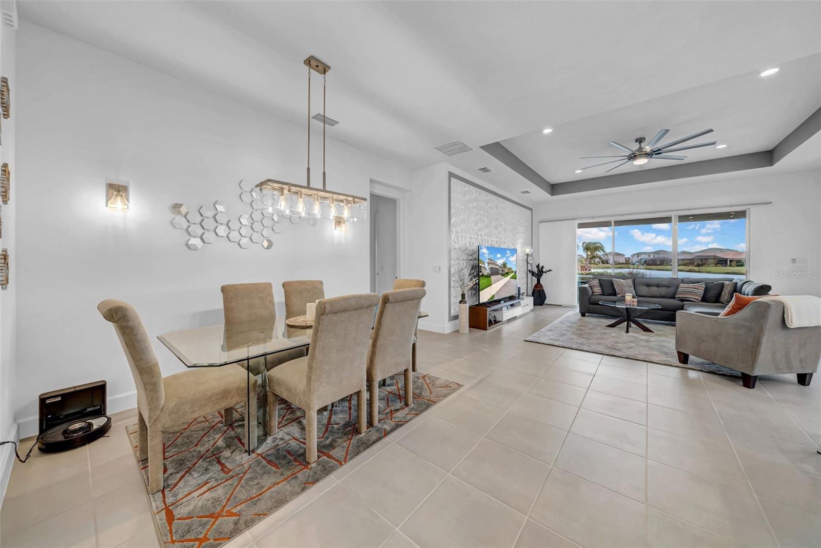 3096 GREAT BANYAN WAY