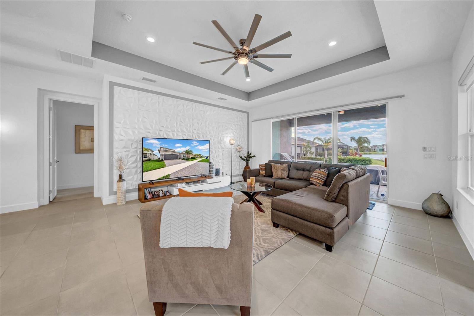 3096 GREAT BANYAN WAY