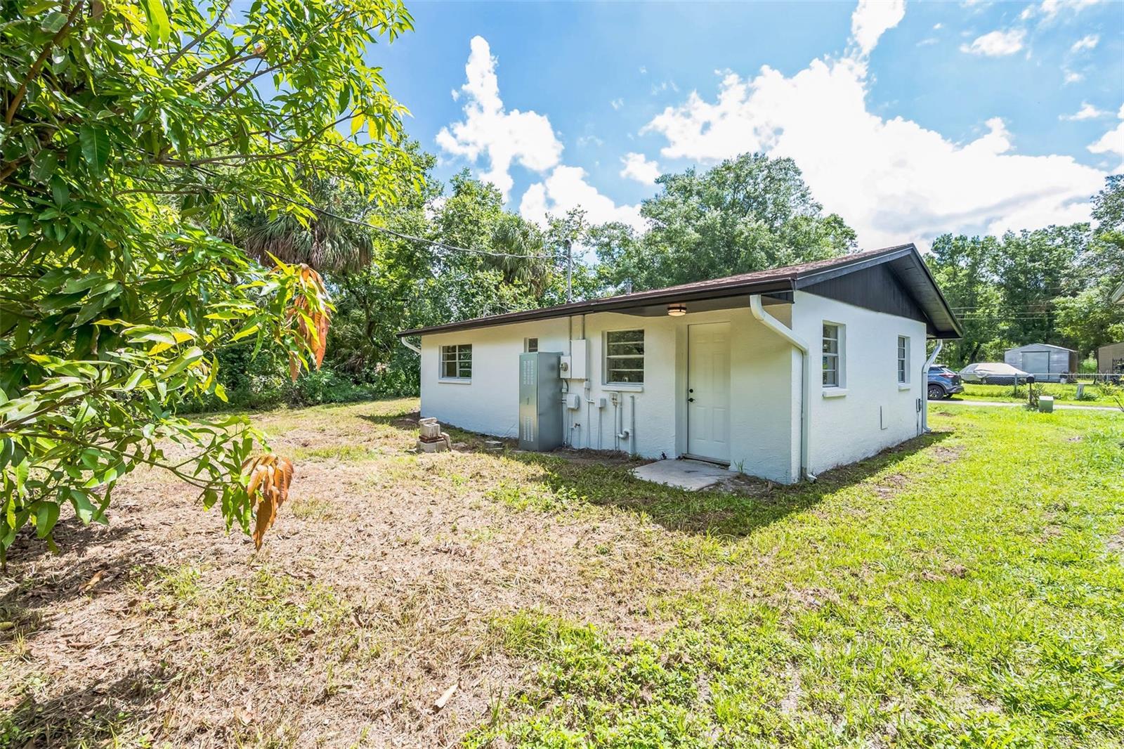 314 W OWENS AVE