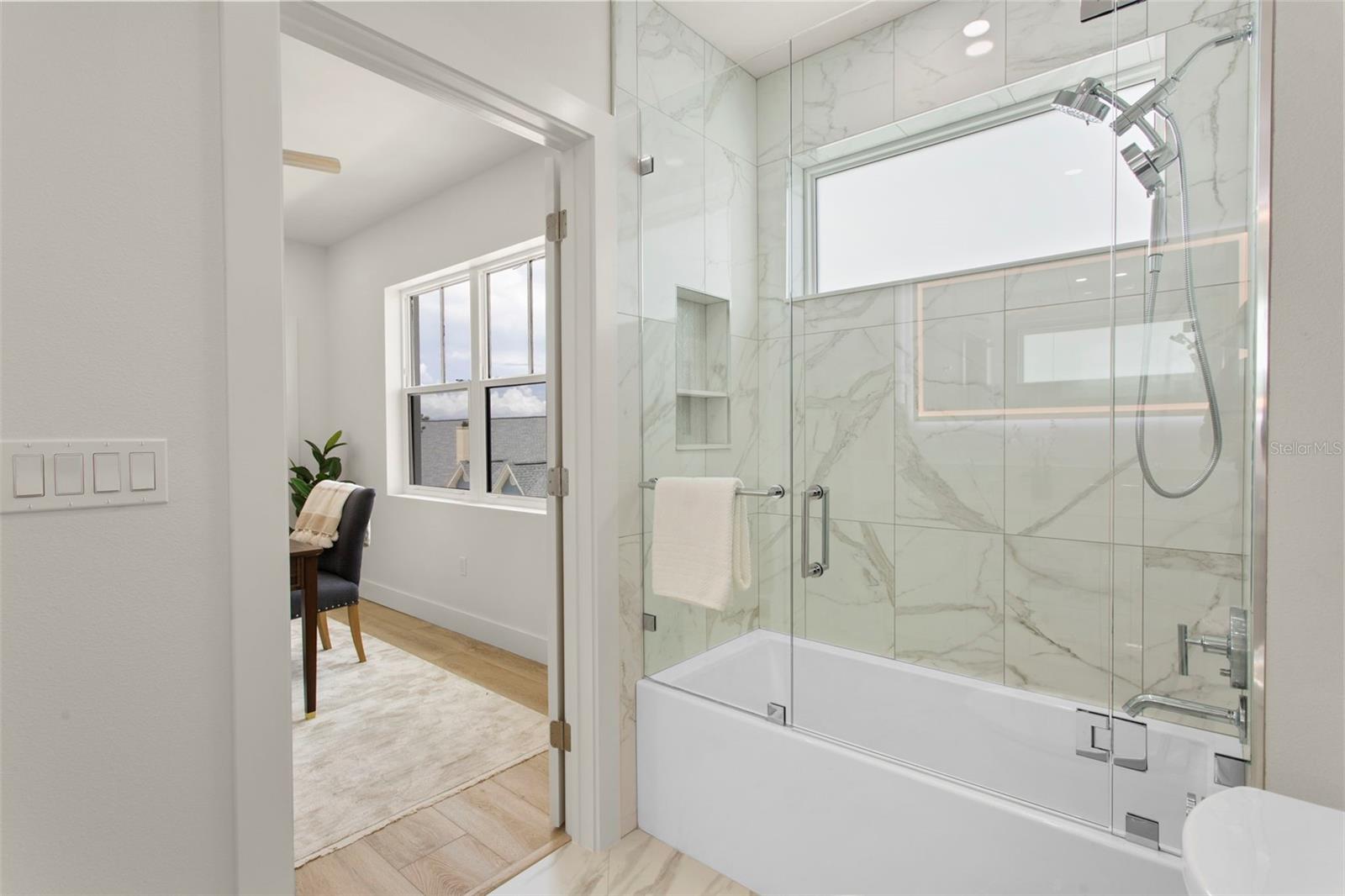 455 PINELLAS BAYWAY S #3B