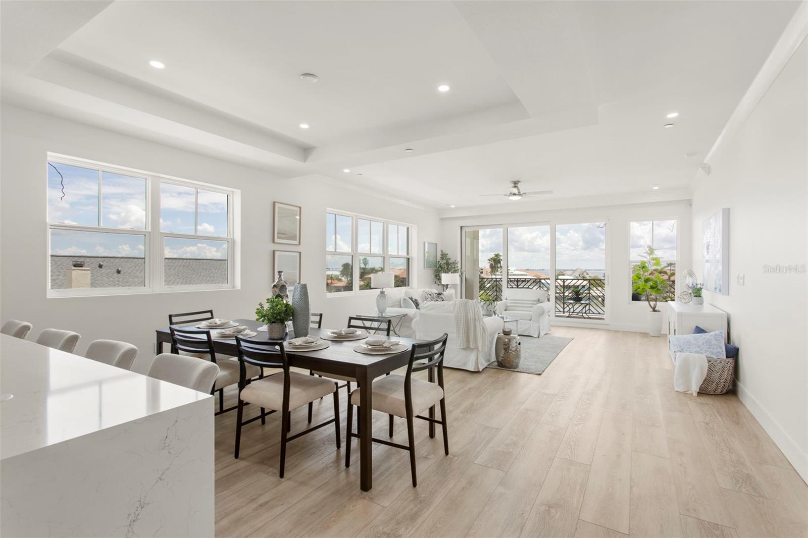 455 PINELLAS BAYWAY S #3B