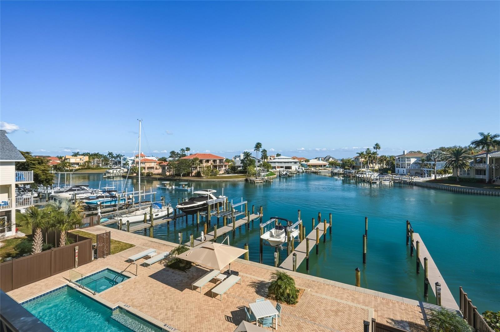 455 PINELLAS BAYWAY S #3B
