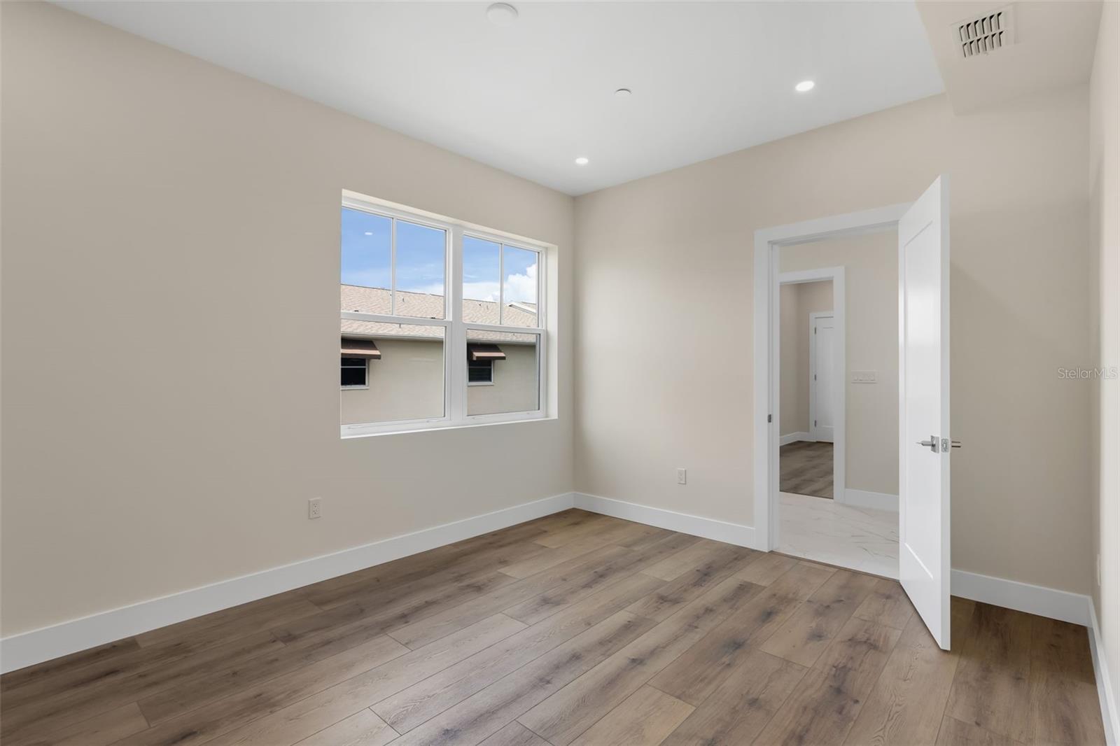 455 PINELLAS BAYWAY S #3B