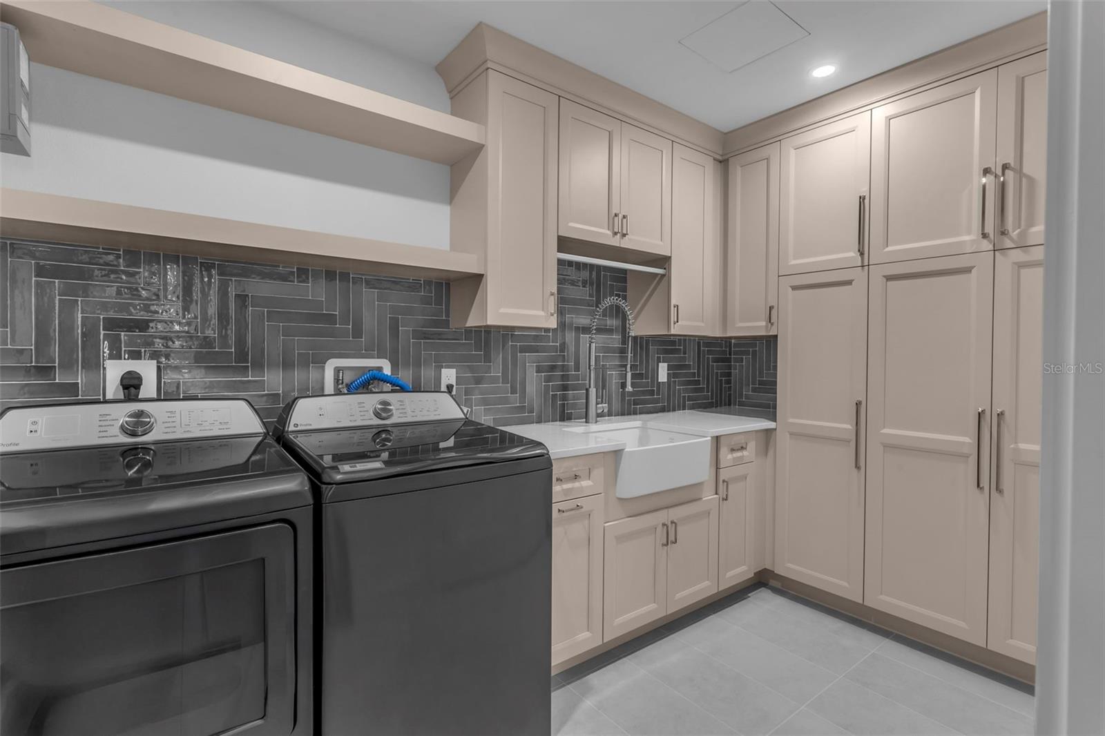 455 PINELLAS BAYWAY S #2A