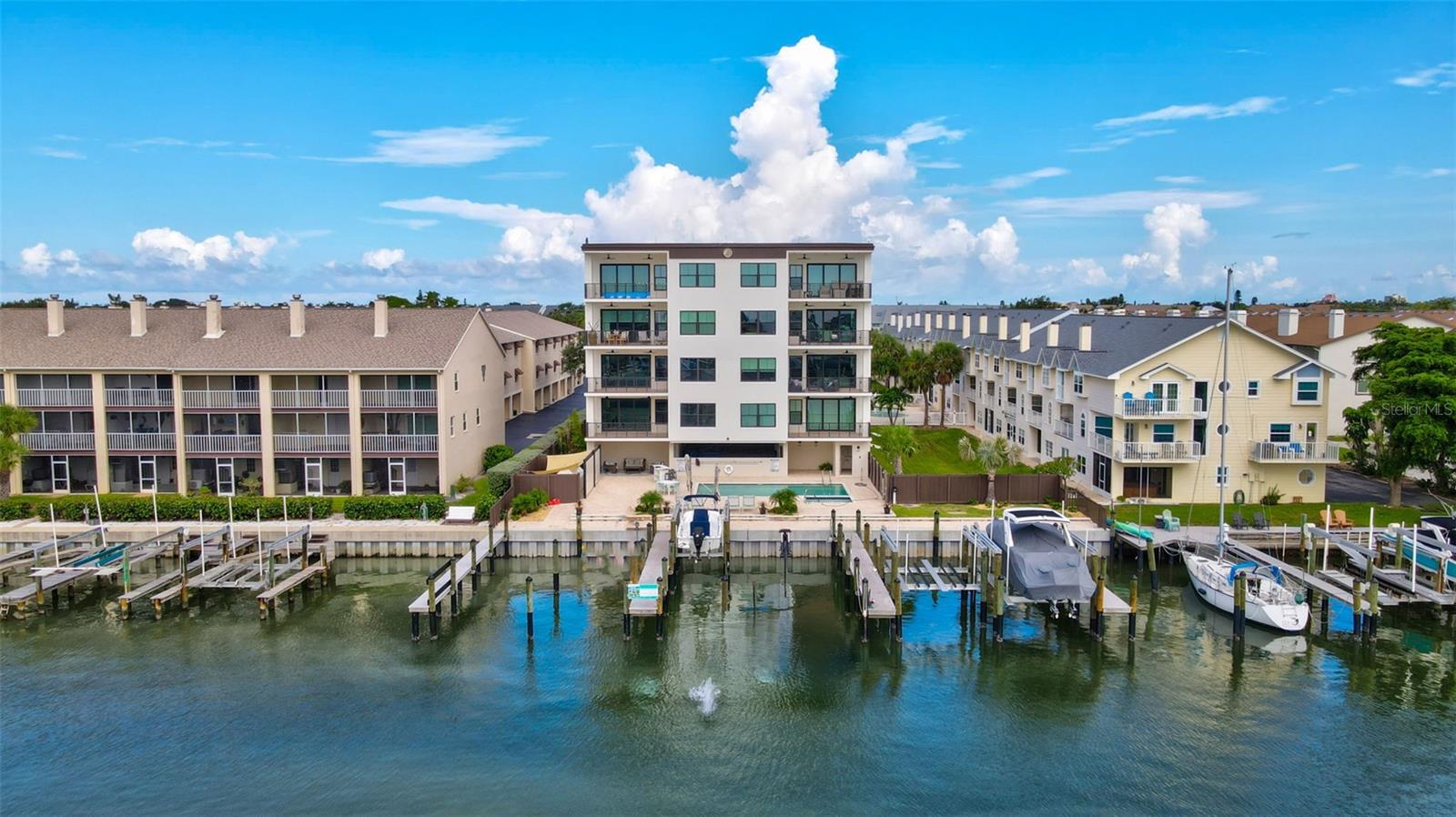 455 PINELLAS BAYWAY S #2A, 2B, 3B, 4A