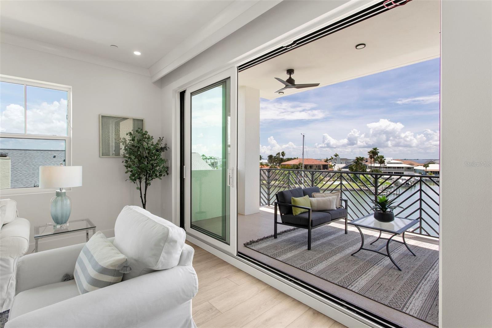 455 PINELLAS BAYWAY S #2A, 2B, 3B, 4A