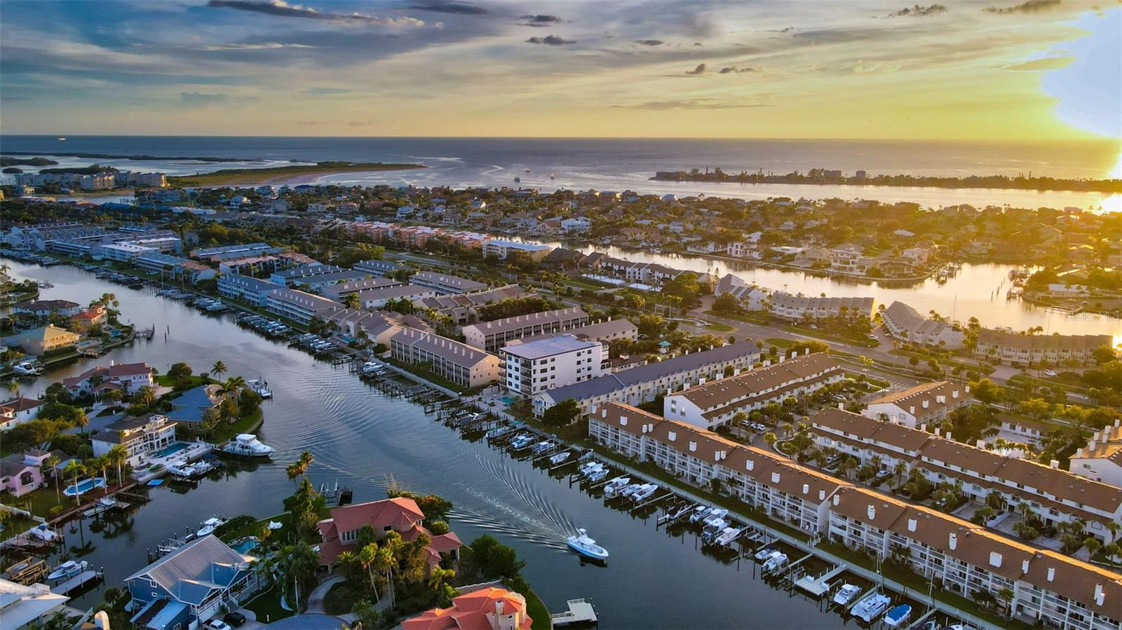 455 PINELLAS BAYWAY S #2A, 2B, 3B, 4A