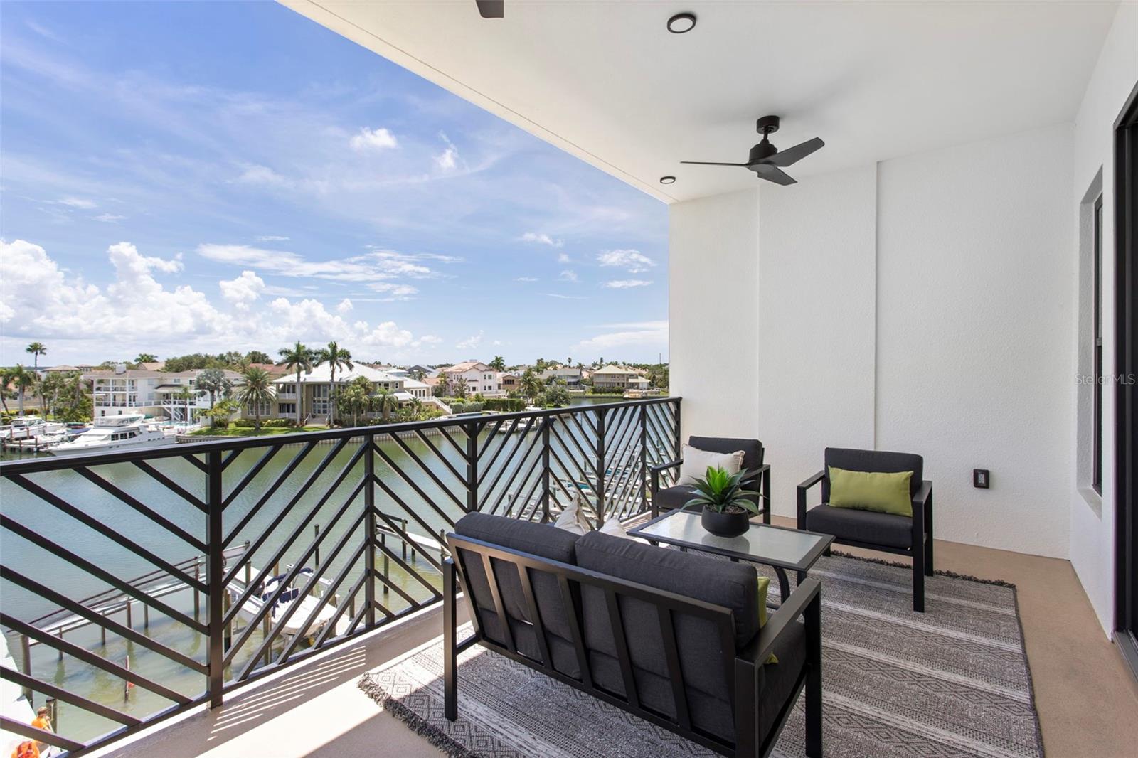 455 PINELLAS BAYWAY S #2A, 2B, 3B, 4A