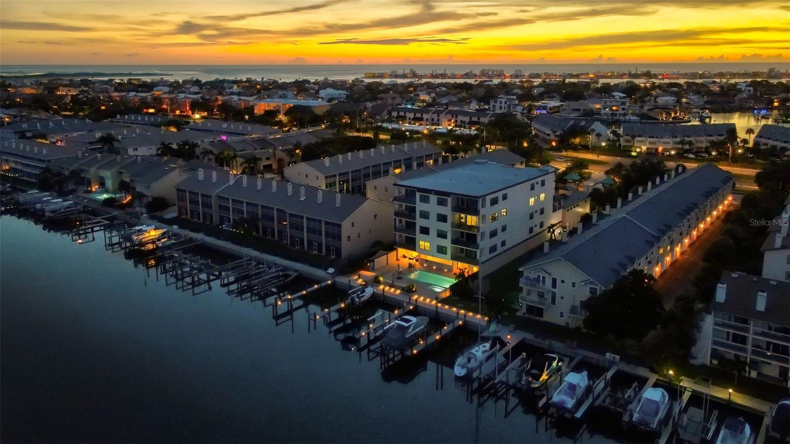 455 PINELLAS BAYWAY S #2A, 2B, 3B, 4A