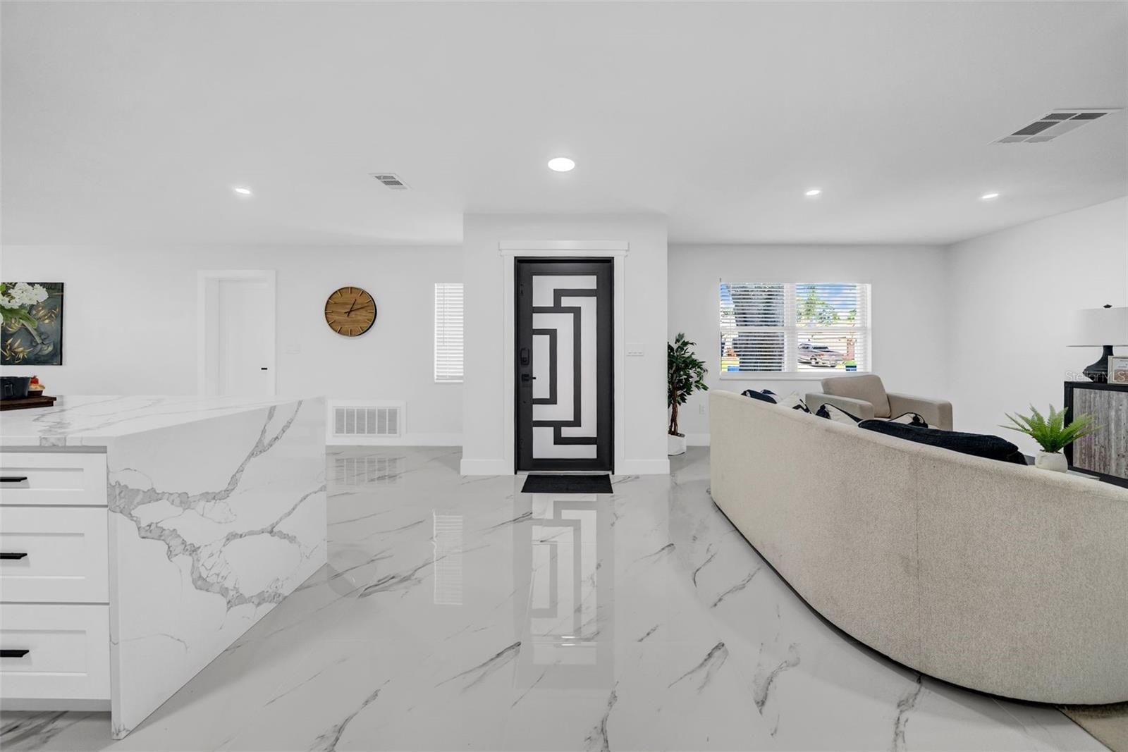 2376 CITRUS HILL RD