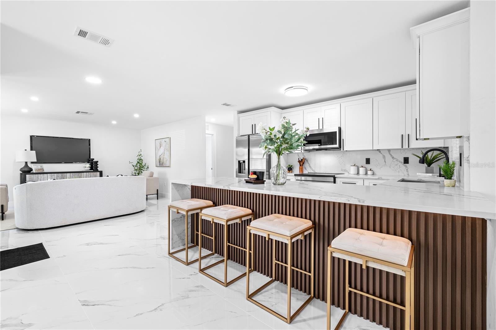 2376 CITRUS HILL RD