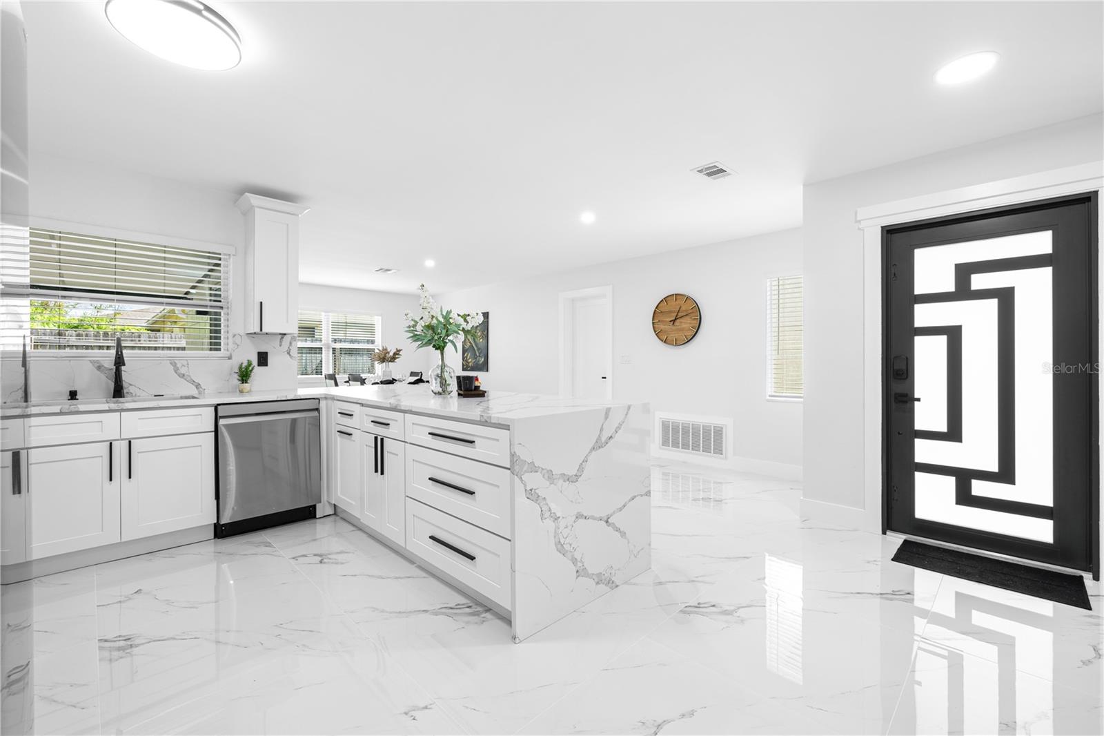 2376 CITRUS HILL RD