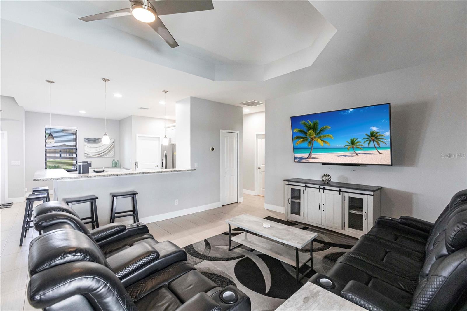 217 SW 10TH PL