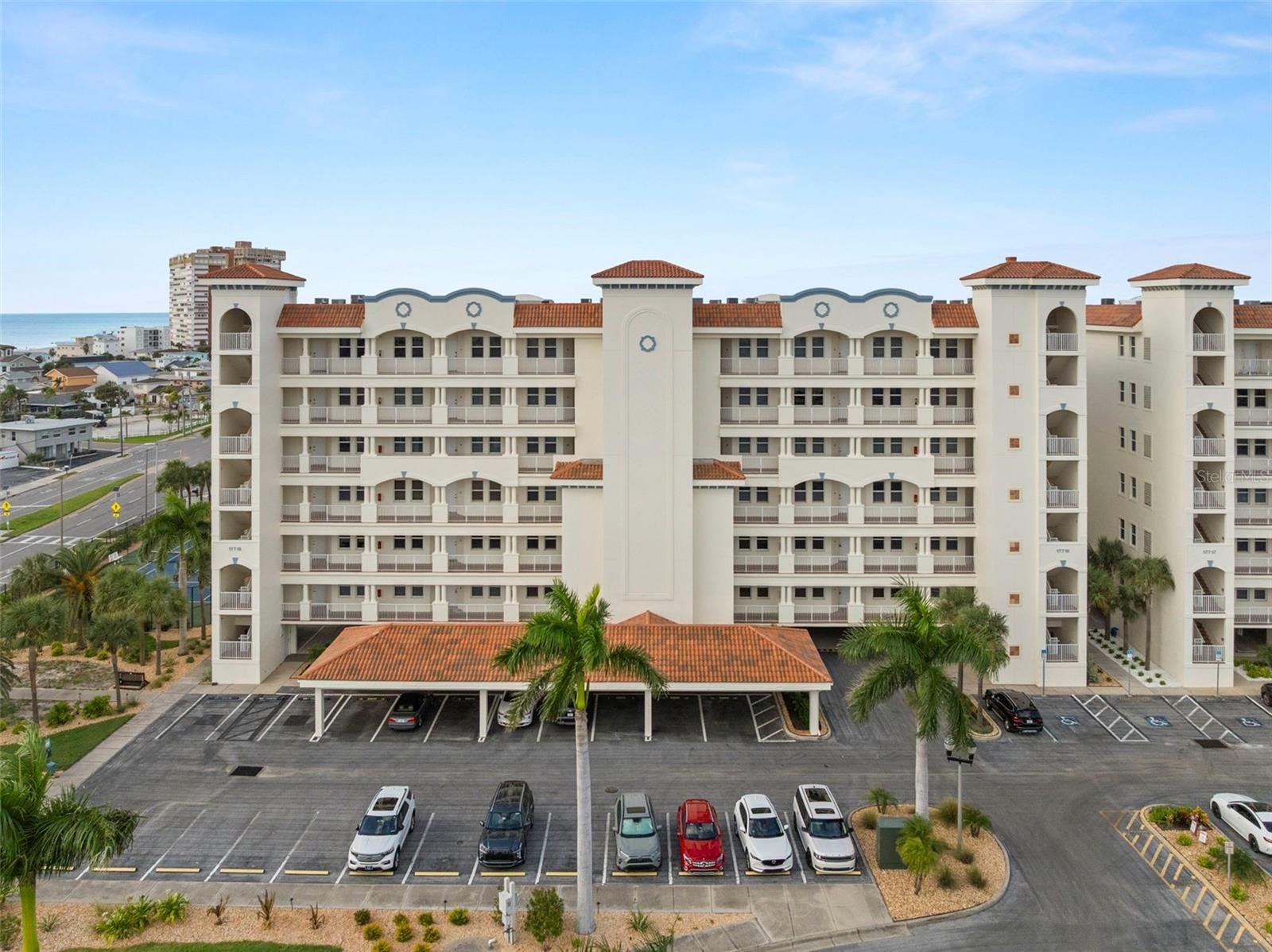 17715 GULF BLVD #302