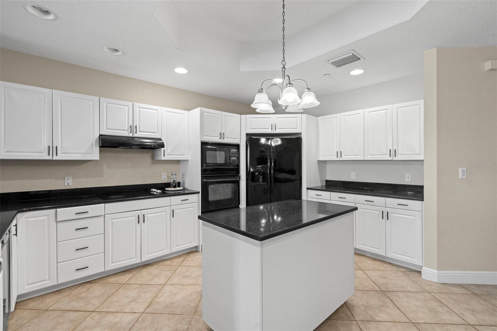 17715 GULF BLVD #302