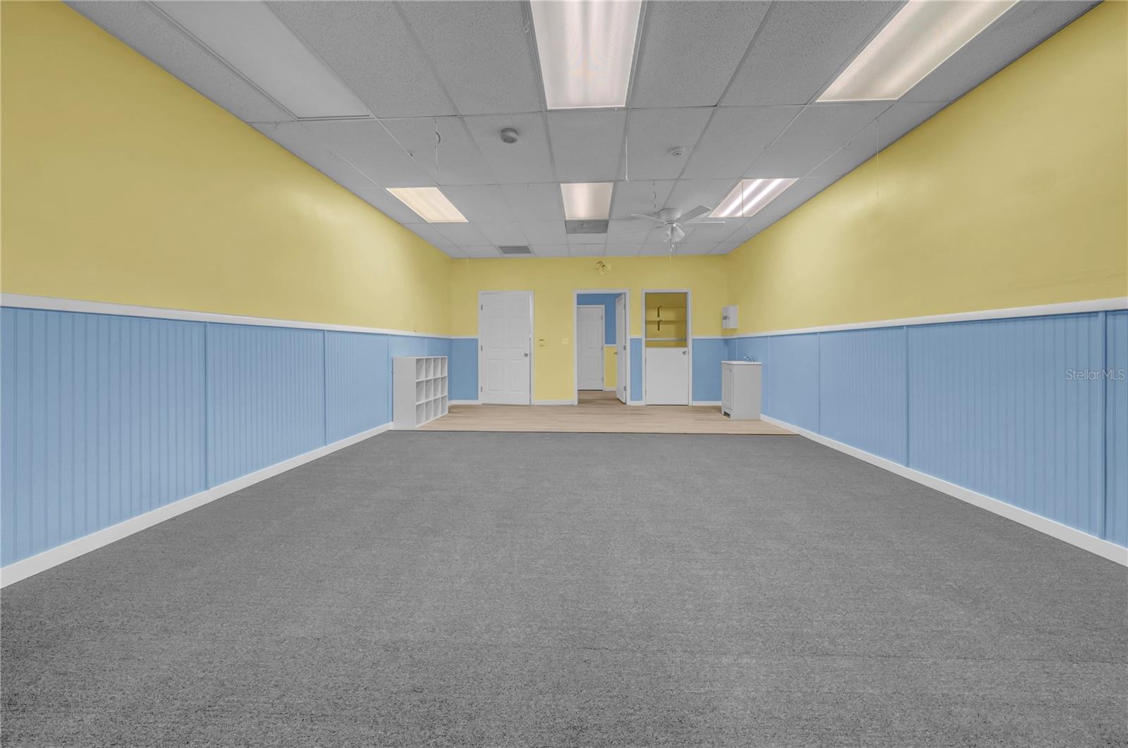 1419 SUNSET POINT RD