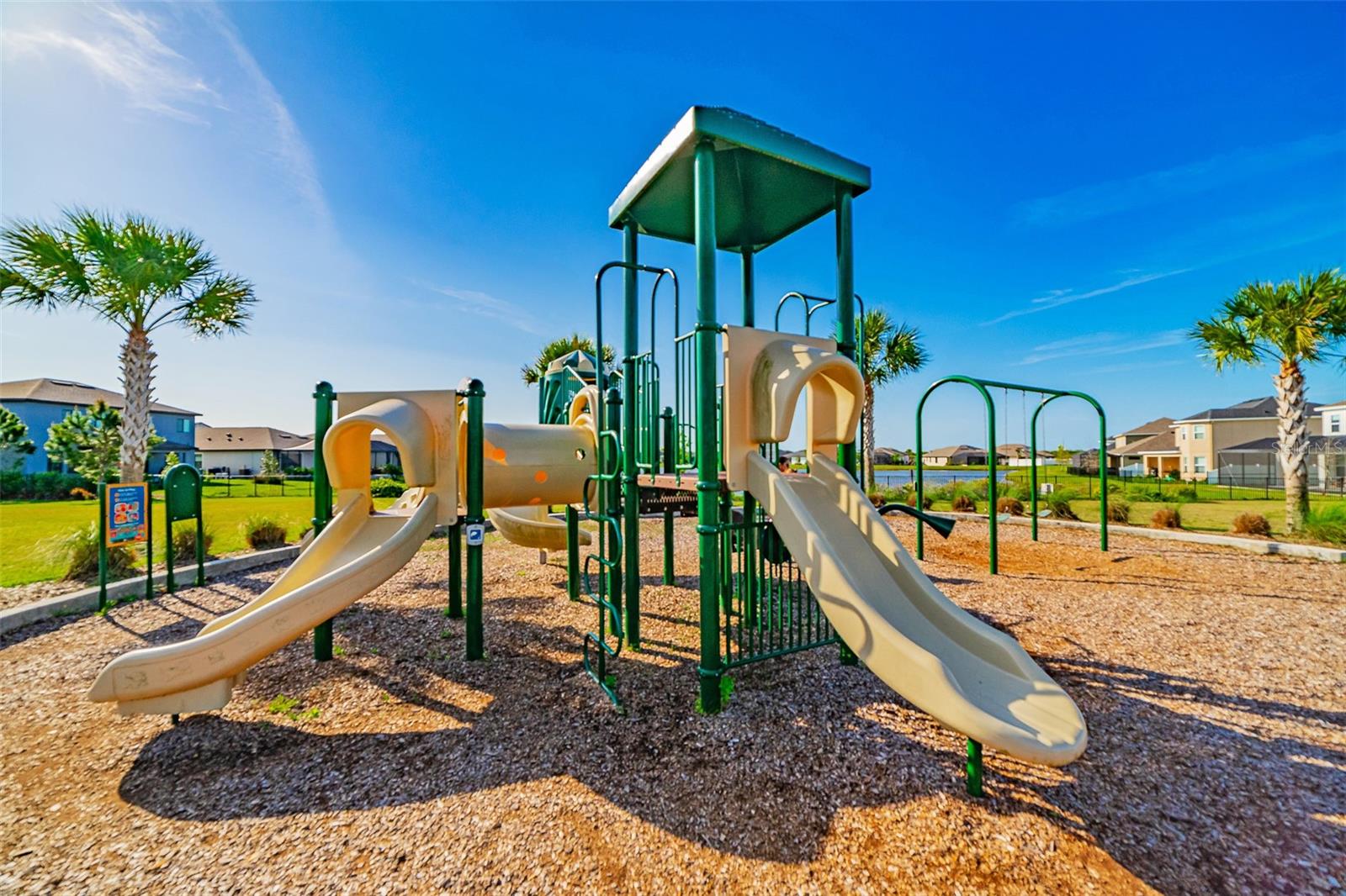 34087 ASTORIA CIR
