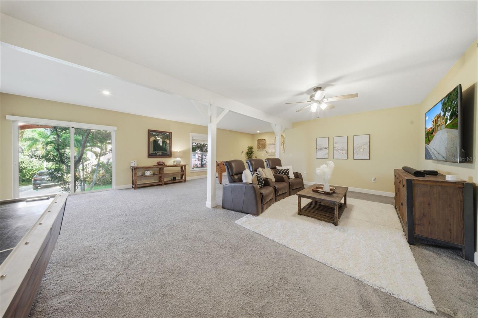 122 WATERBERRY DR