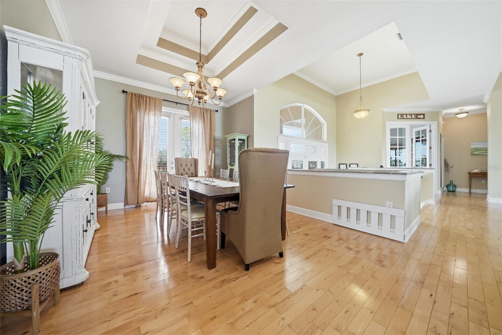 122 WATERBERRY DR