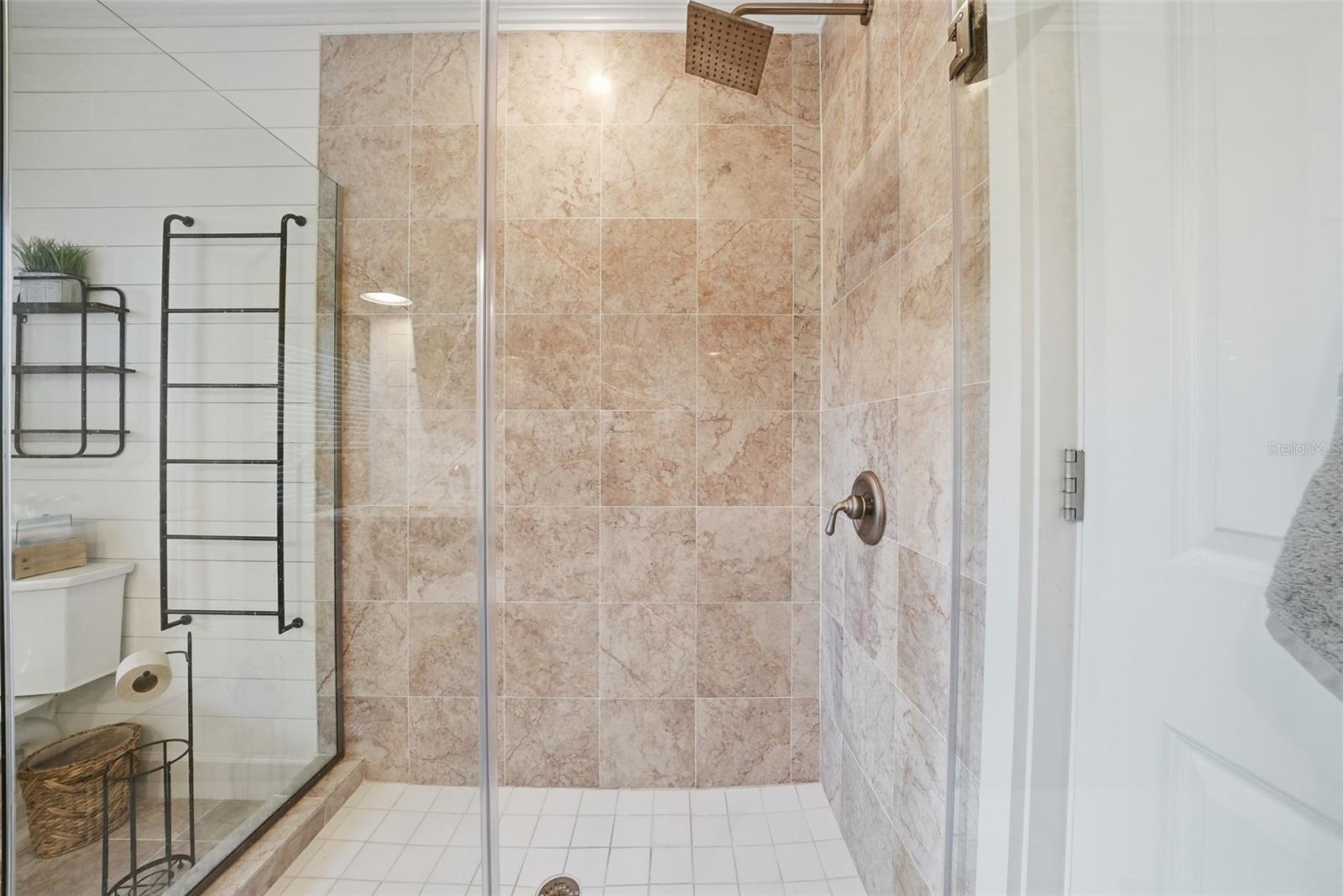 122 WATERBERRY DR