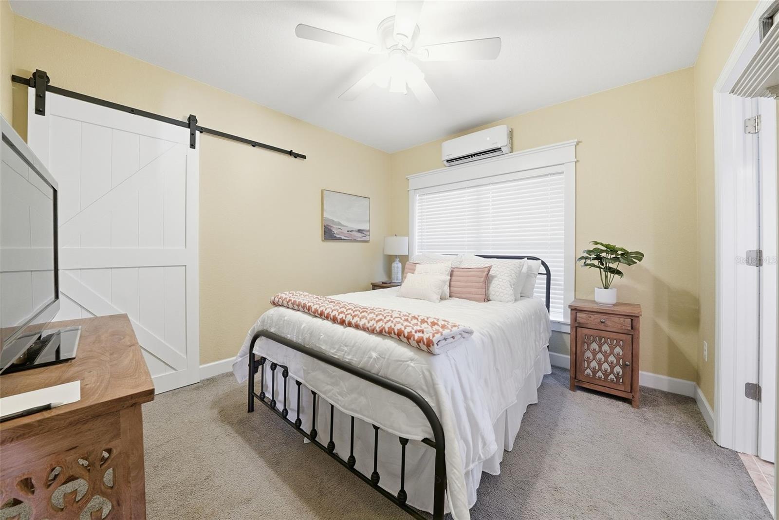122 WATERBERRY DR