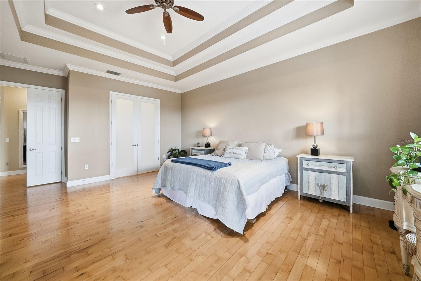 122 WATERBERRY DR