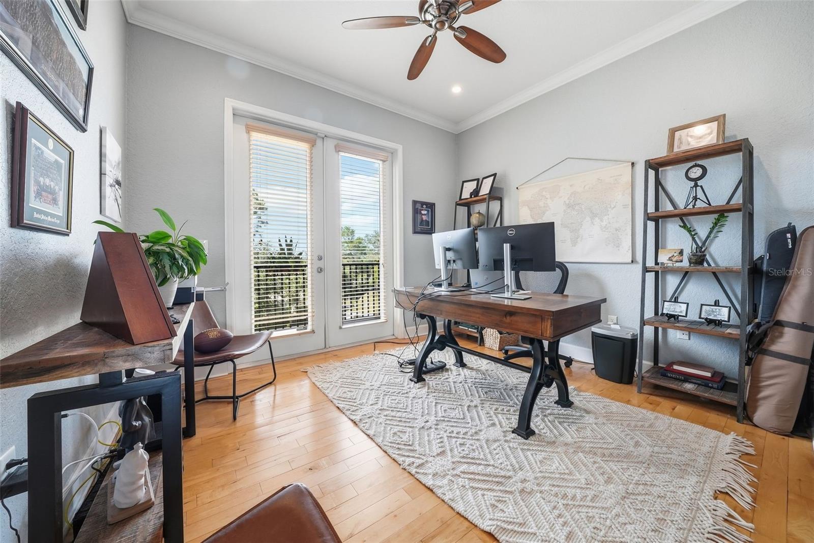122 WATERBERRY DR