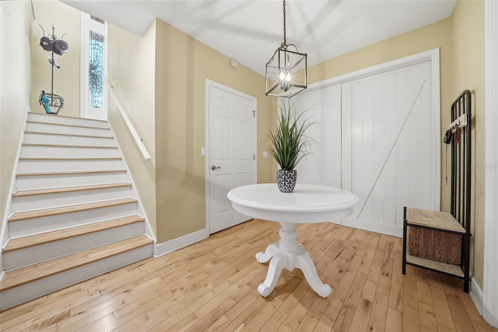 122 WATERBERRY DR