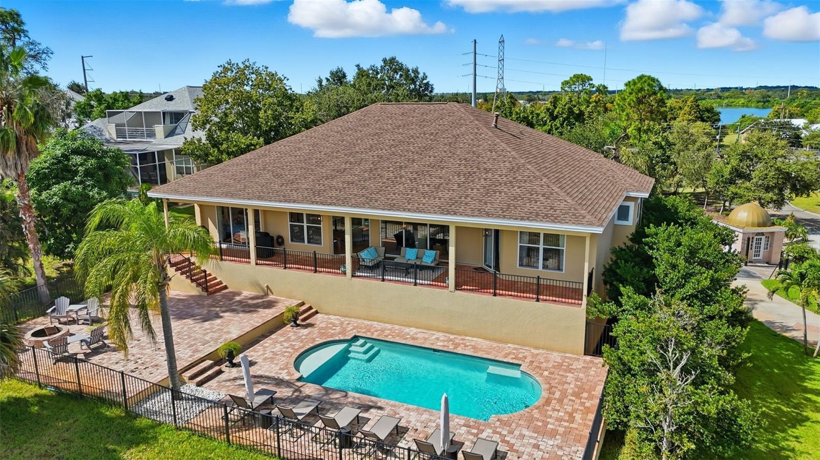 122 WATERBERRY DR