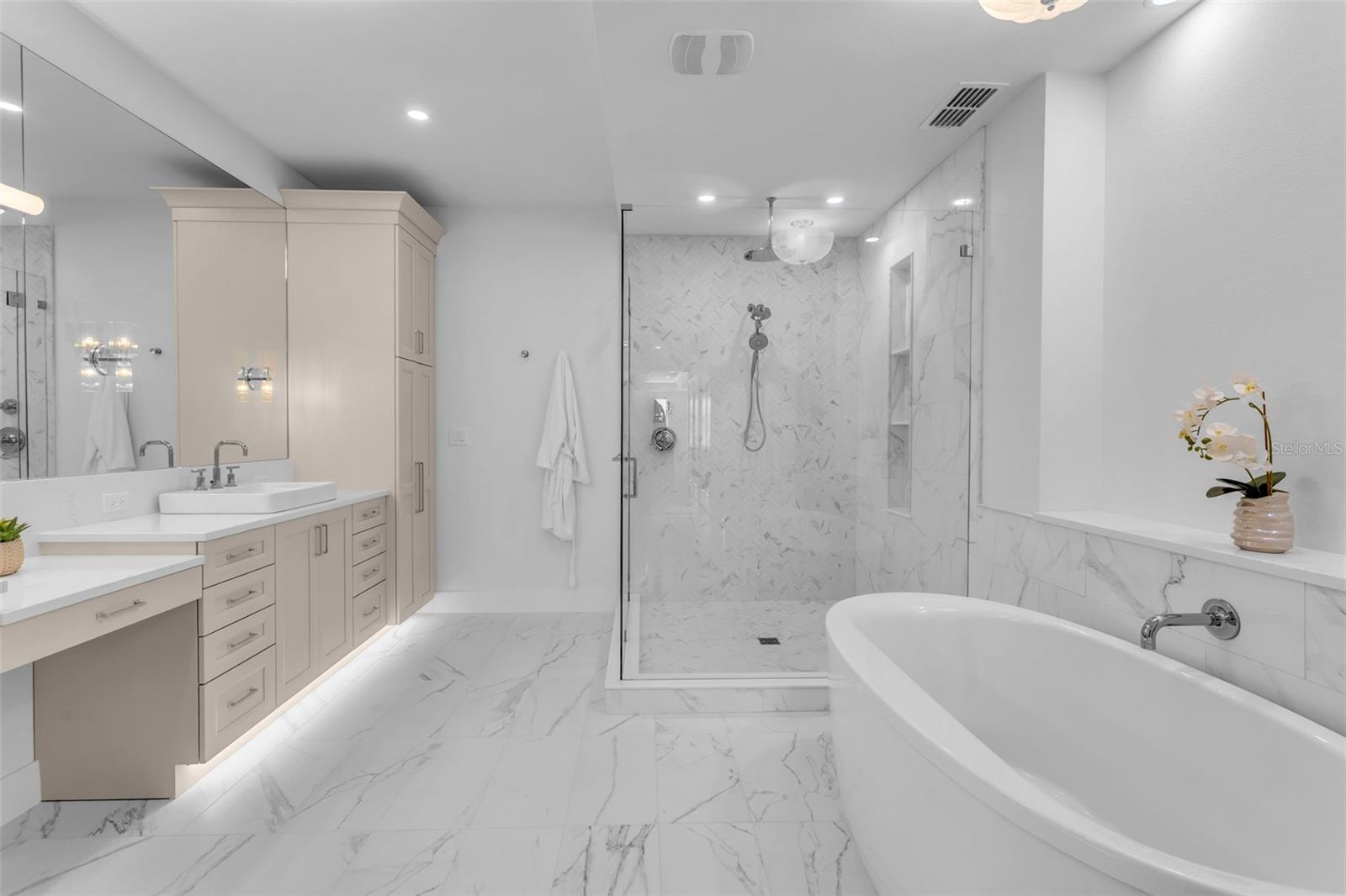 455 PINELLAS BAYWAY S #2A