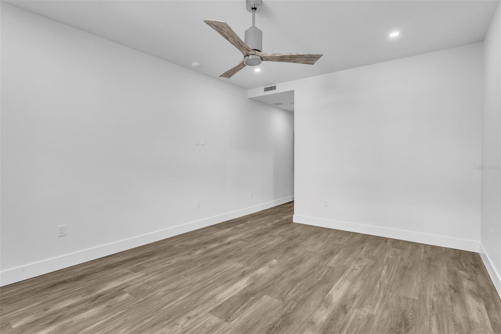 455 PINELLAS BAYWAY S #2A