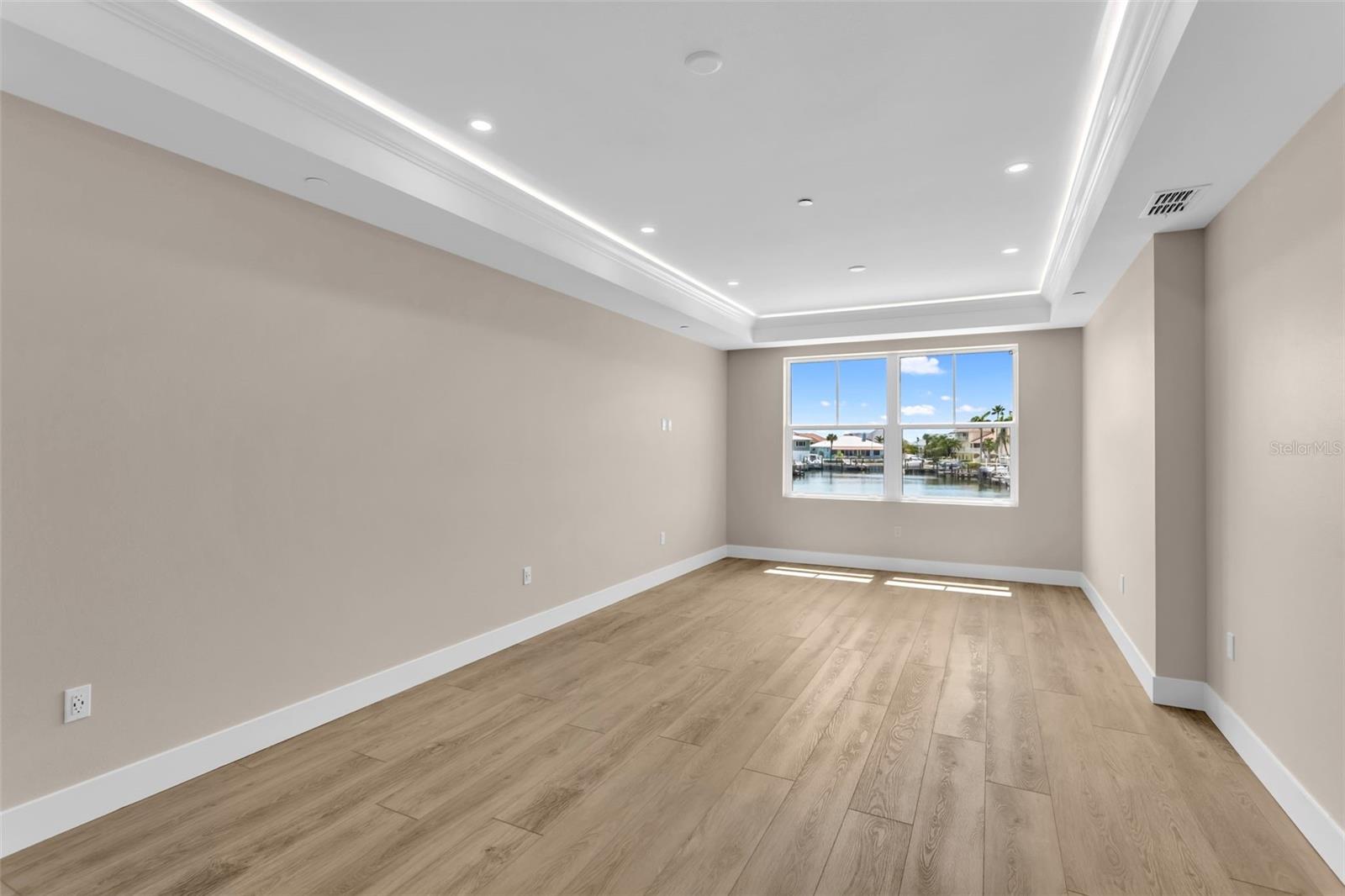 455 PINELLAS BAYWAY S #2B