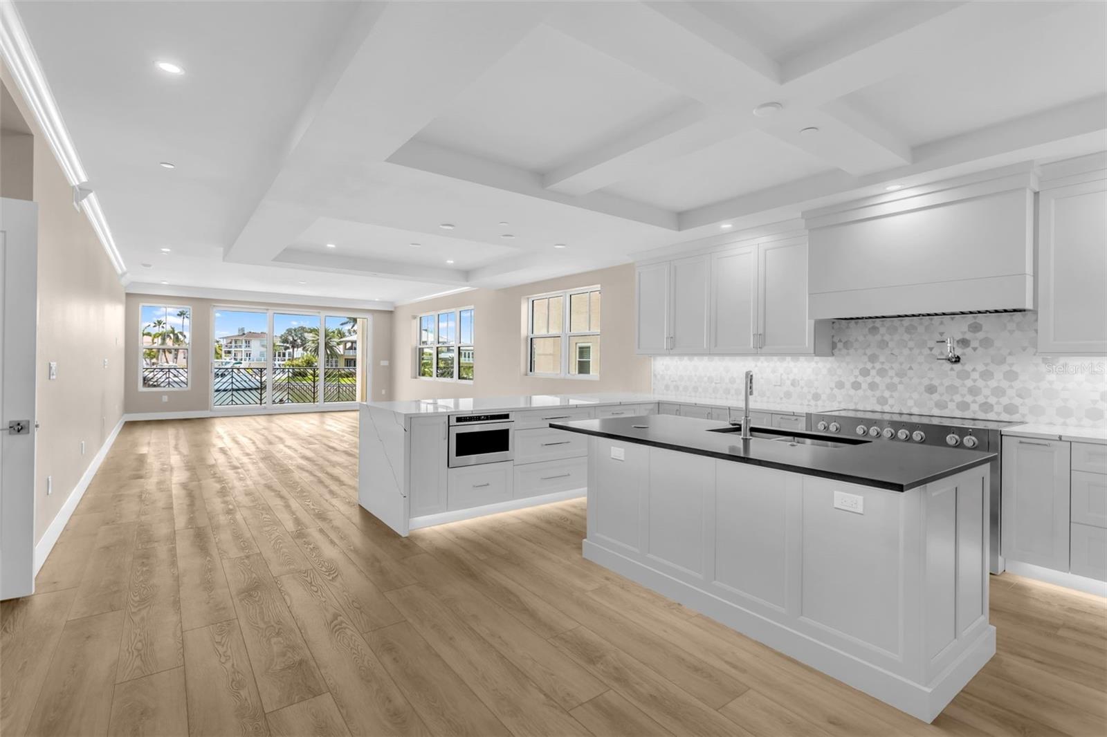 455 PINELLAS BAYWAY S #2B