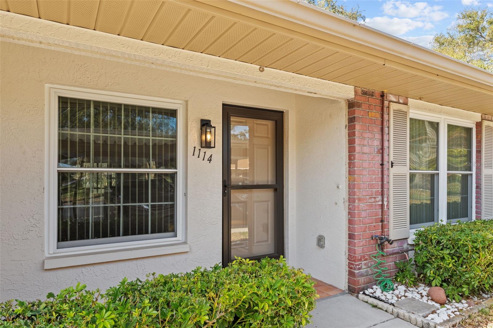 1114 CASTLEMAY CIR