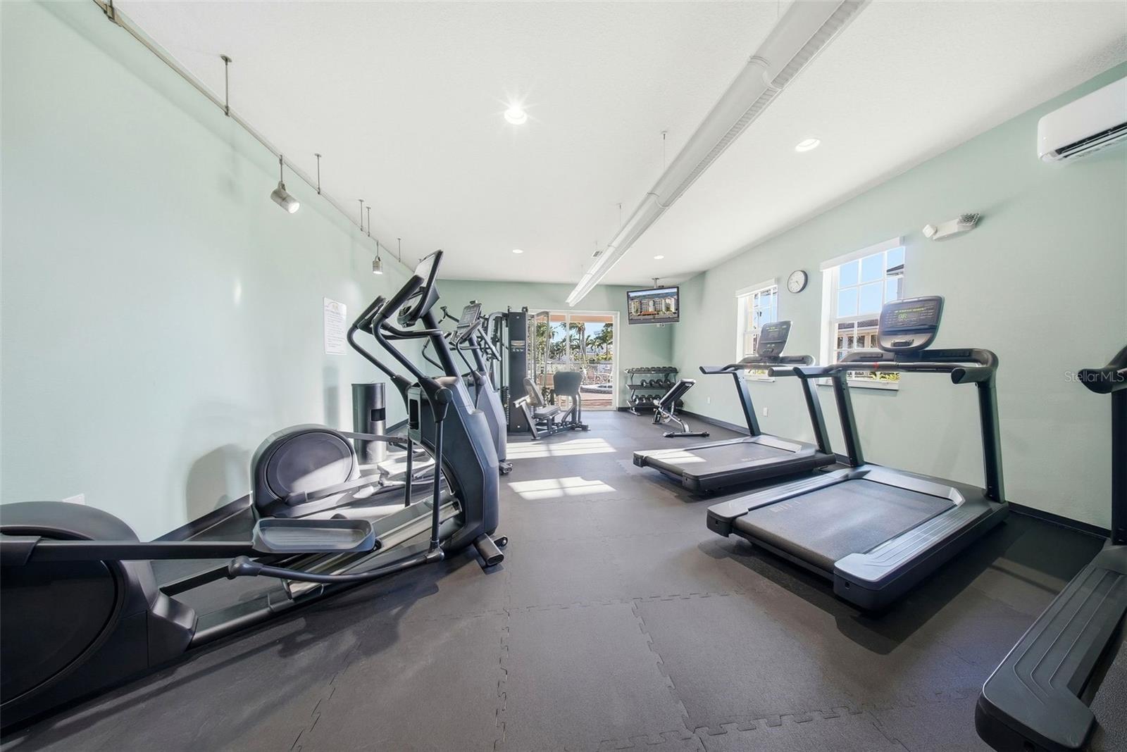 17735 GULF BLVD #405