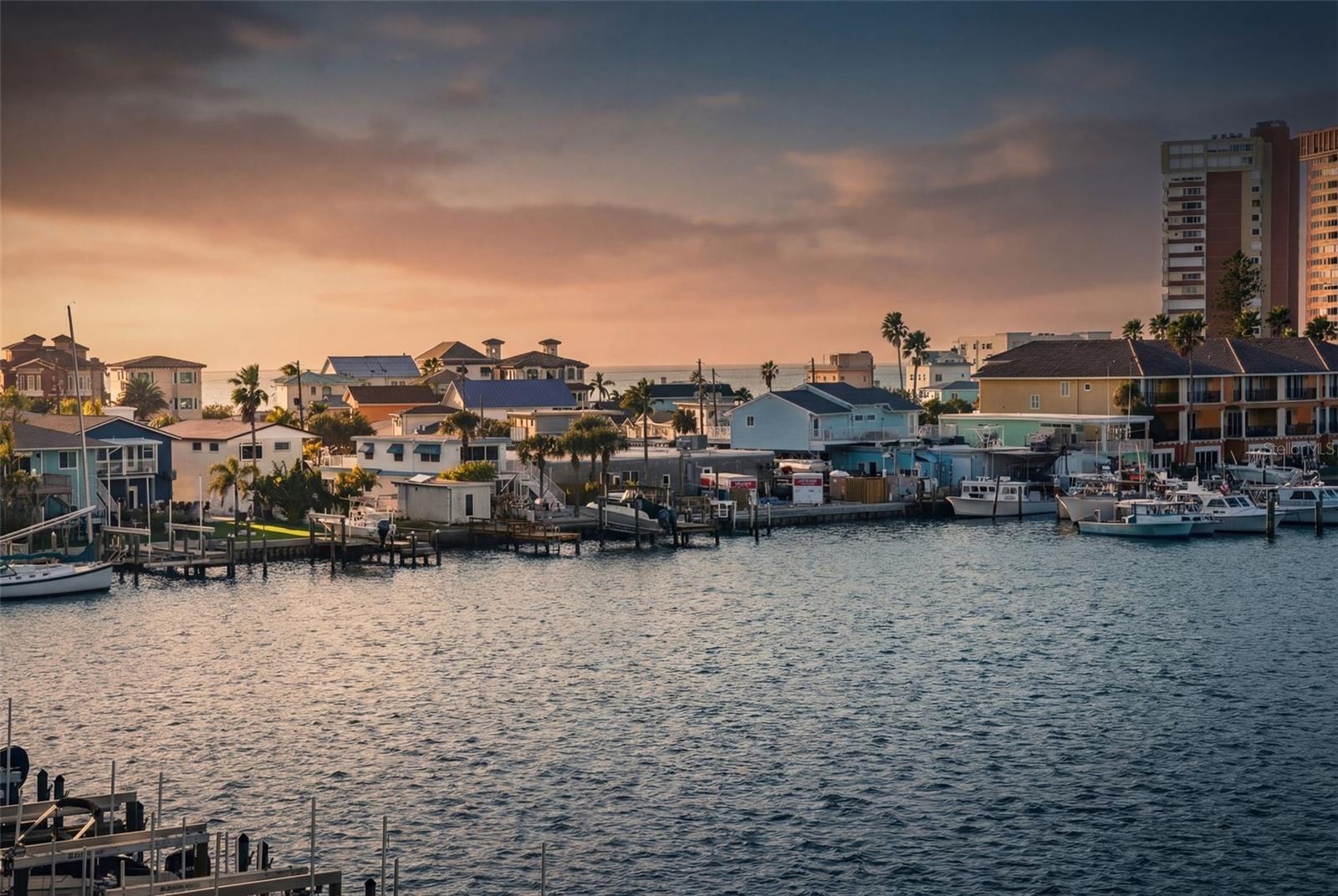 17735 GULF BLVD #405