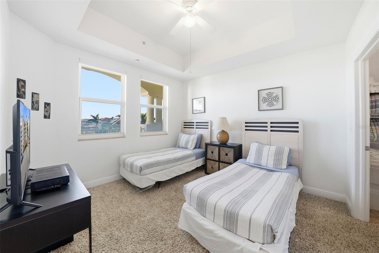 17735 GULF BLVD #405