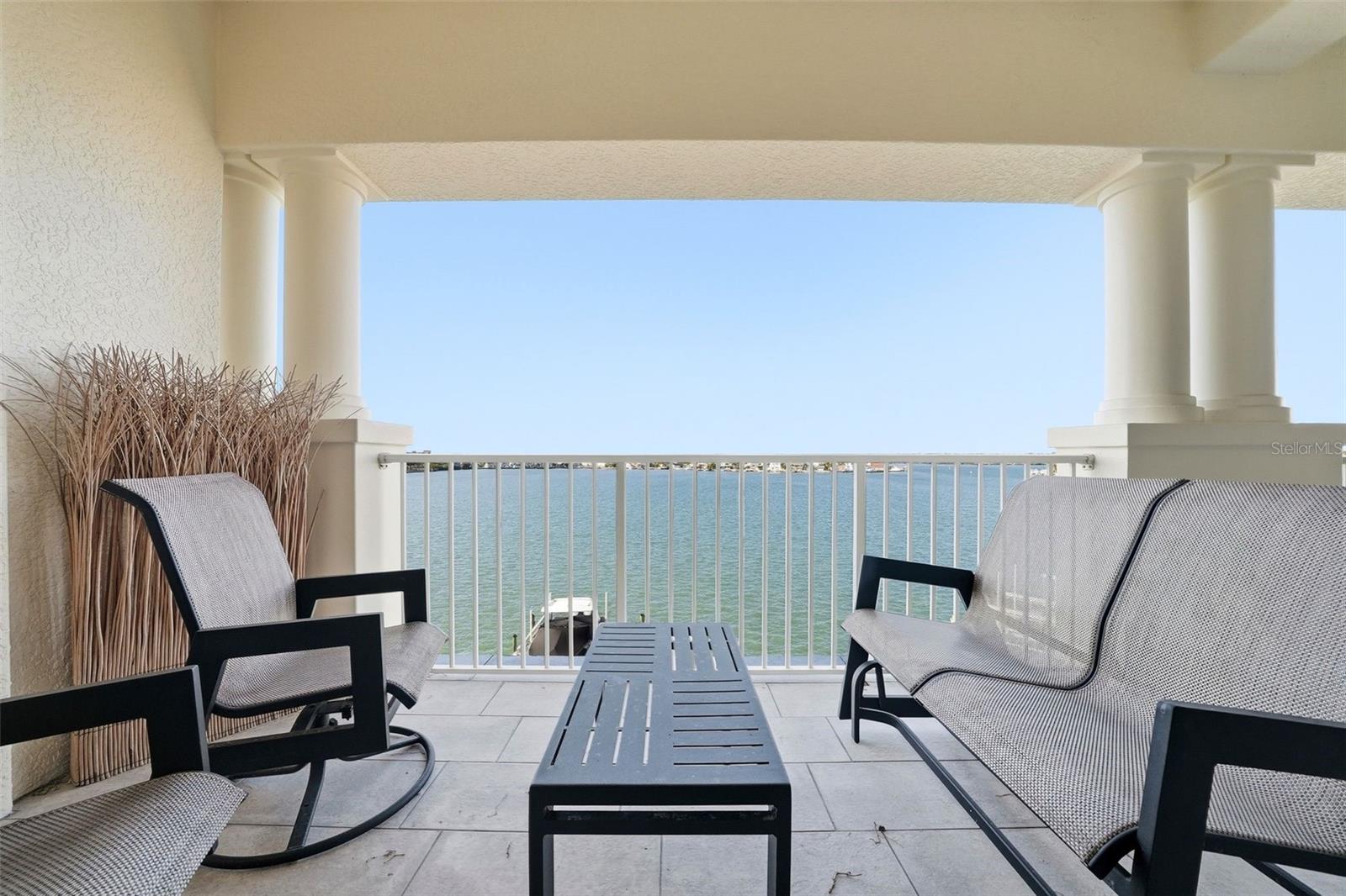 17735 GULF BLVD #405