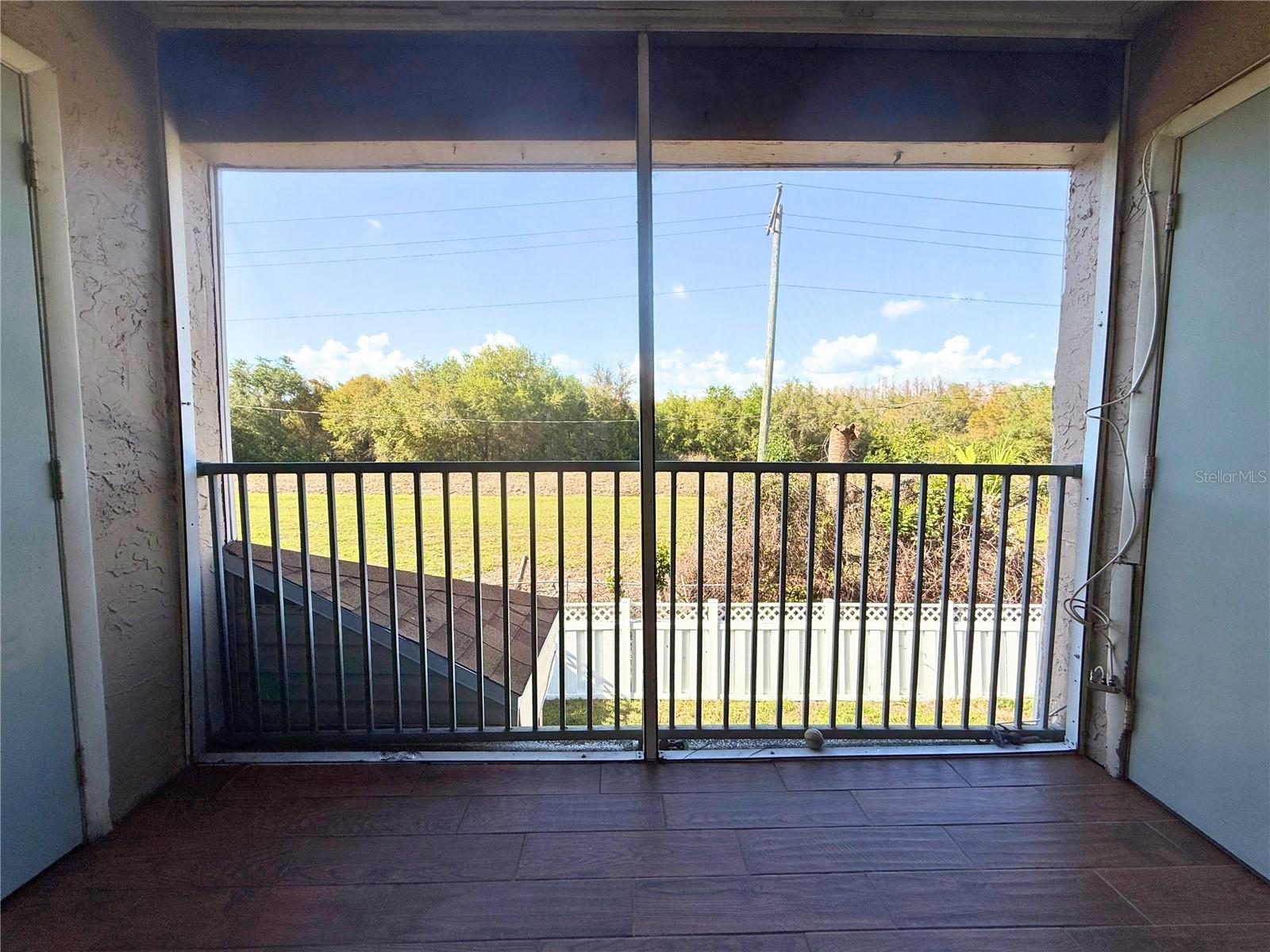 7210 N MANHATTAN AVE #2524