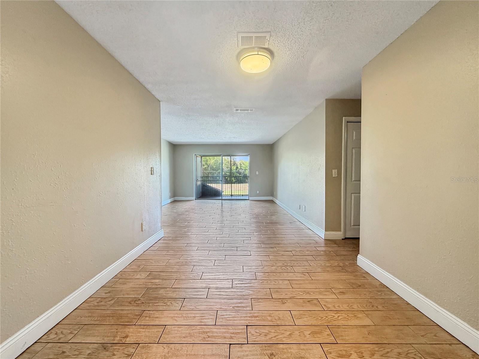 7210 N MANHATTAN AVE #2524