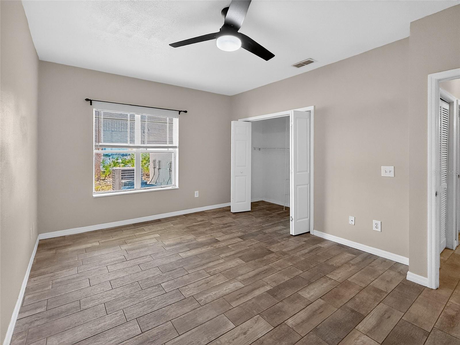 16305 ENCLAVE VILLAGE DR #102