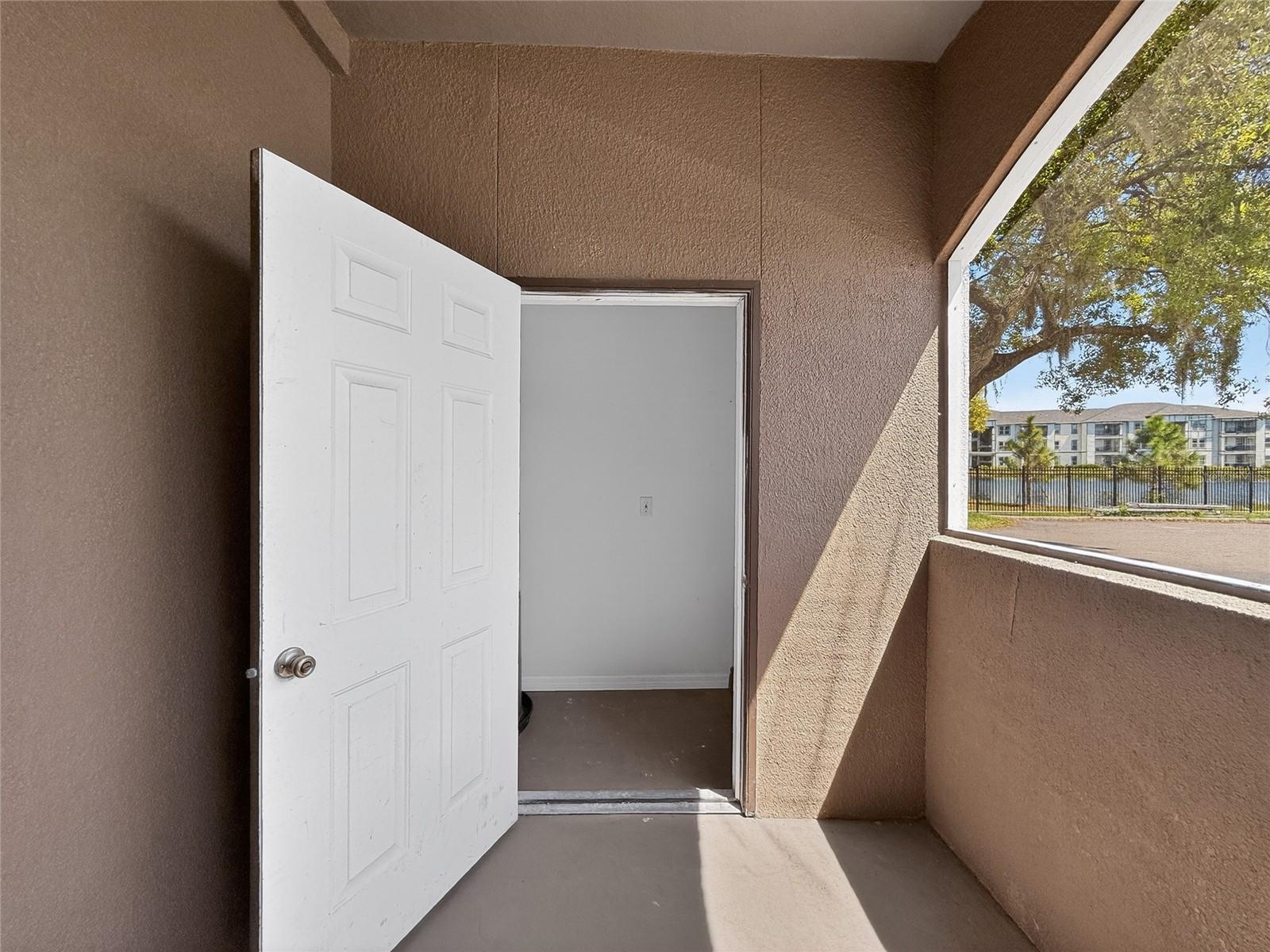 16305 ENCLAVE VILLAGE DR #102