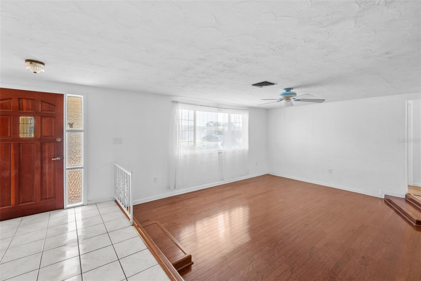 6112 12TH AVE