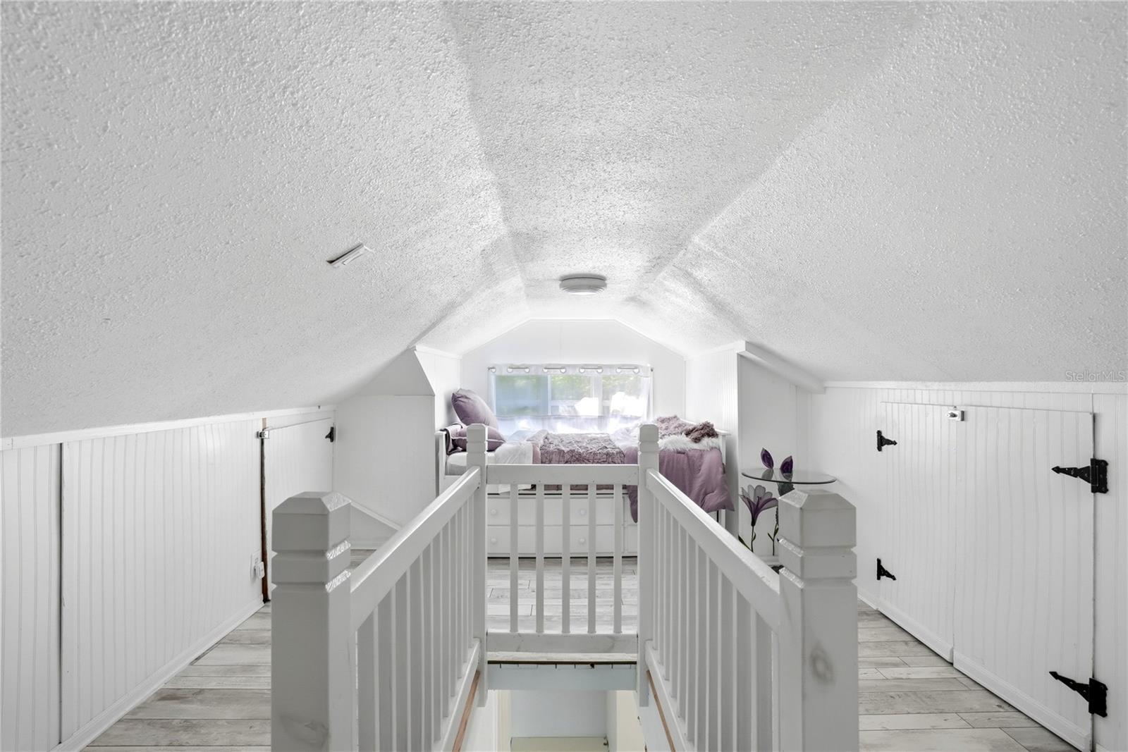 516 5TH AVE N