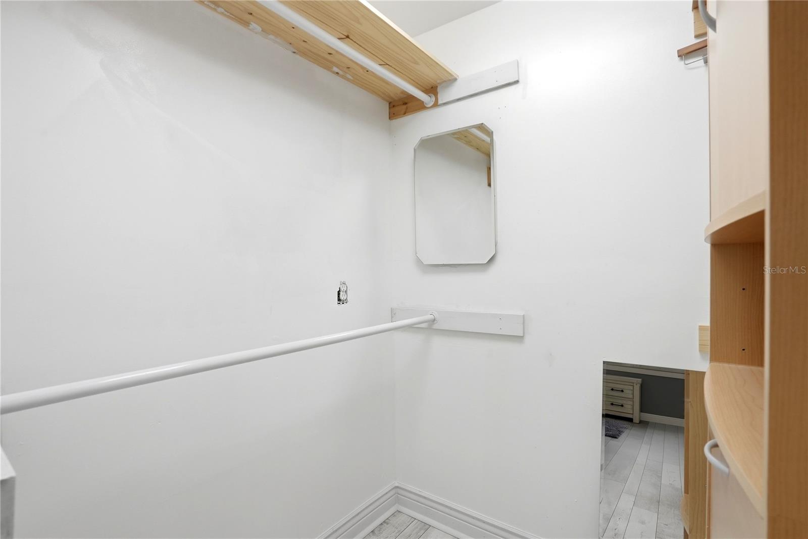 516 5TH AVE N