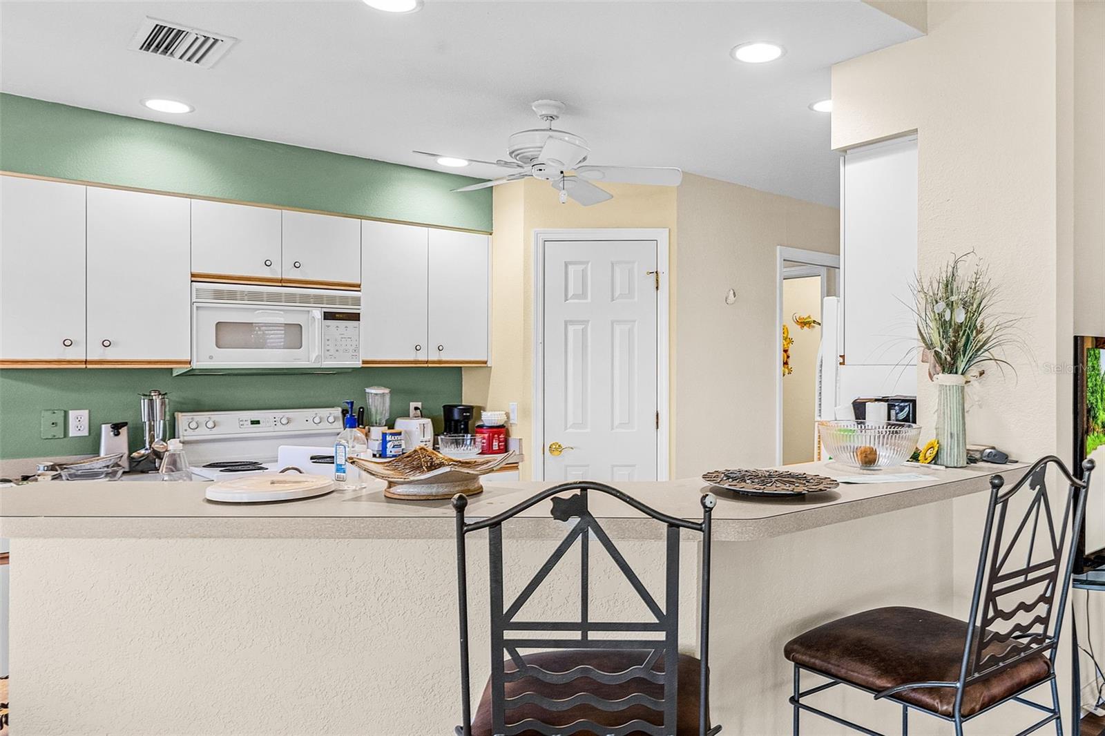 14008 WILLOW GLEN CT #210