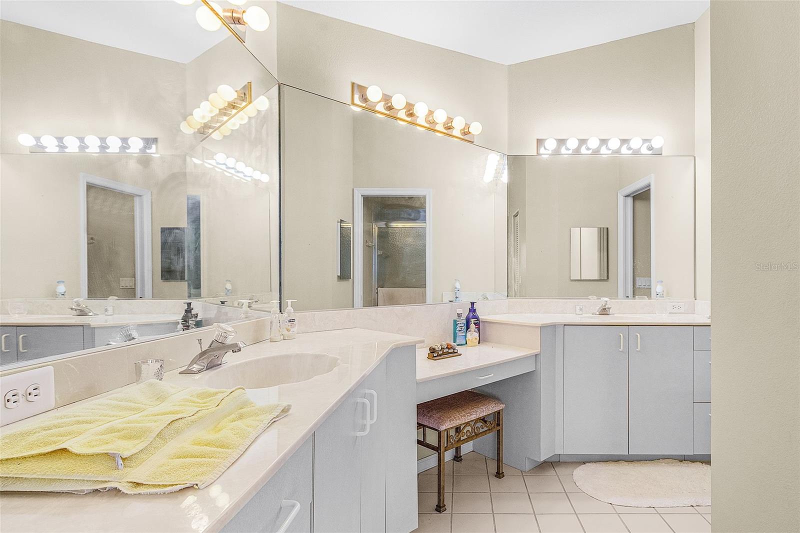 14008 WILLOW GLEN CT #210