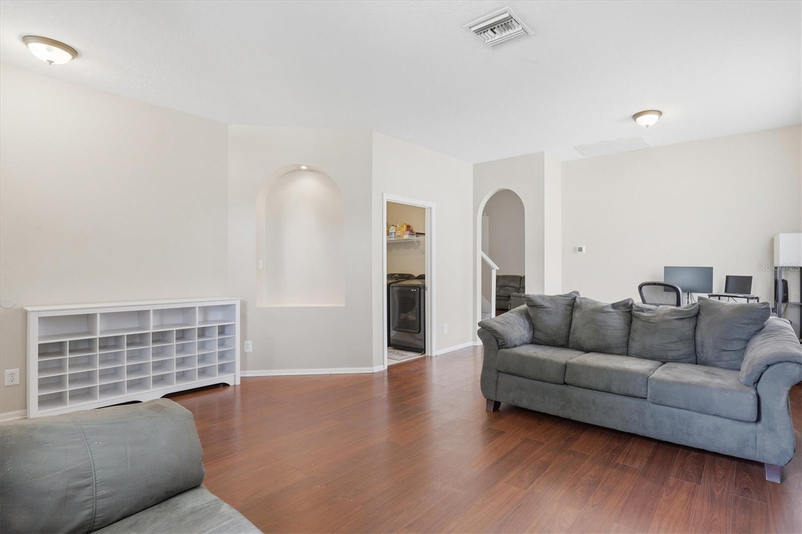 3036 GIANNA WAY
