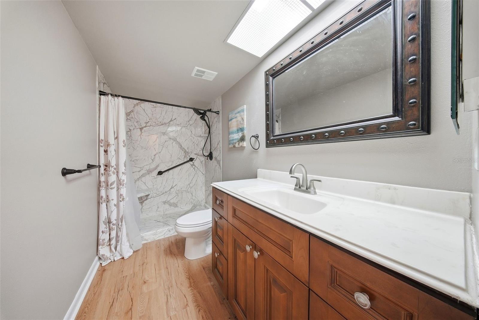 2617 BARKSDALE CT